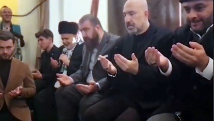 Atatürk'e beddua edildi, imam Halil Konakcı gülerek amin dedi