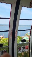 Keluarga Sridevi naik gondola di Ancol