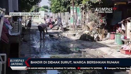 Banjir di Demak surut, warga bersihkan rumah