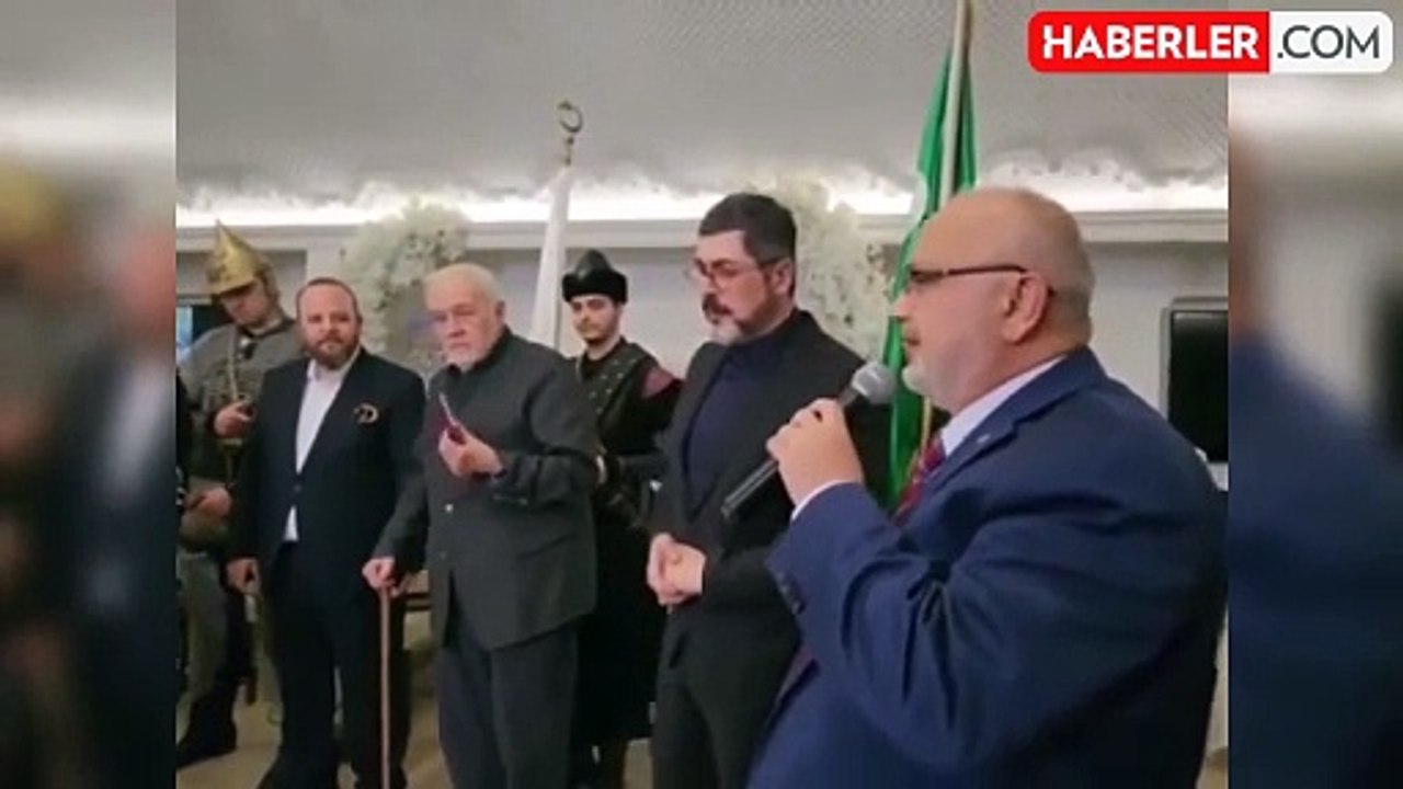 Atatürk'e hakaret eden Şevki Yılmaz tepkilerin odağında! "Tutuklansın" etiketi kısa sürede gündem oldu