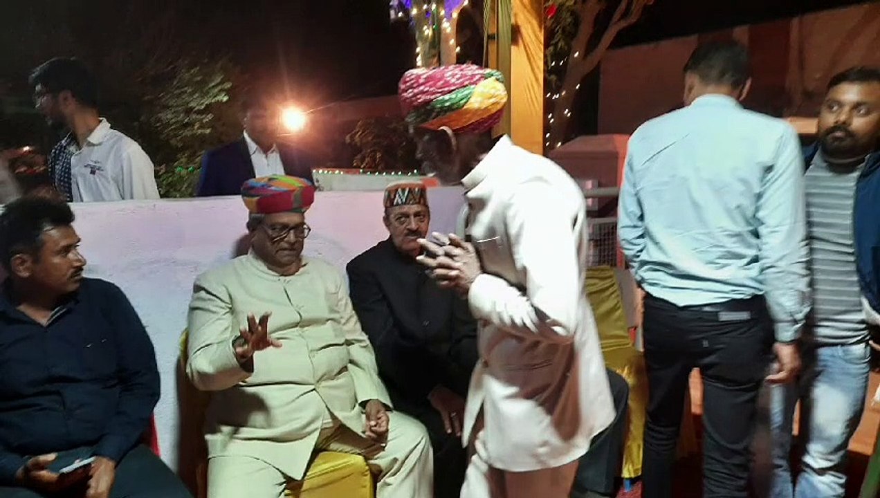 शादी में मिला दहेज़ लौटकर की मिसाल पेश, हर तरफ हो रही तारीफ