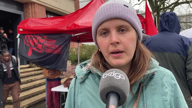 Plus d'assistants à l'ULB, maintenant! insistent les syndicats enseignants et étudiants