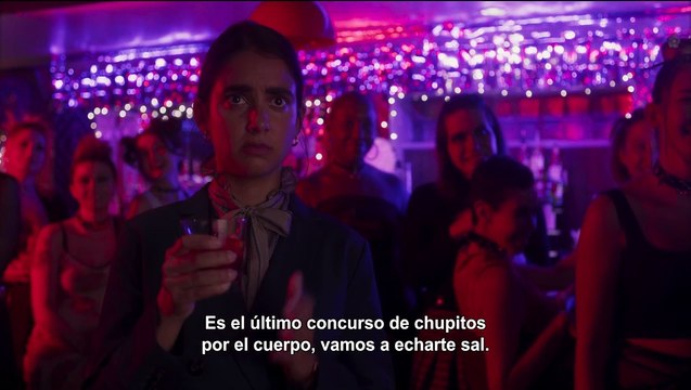 Dos chicas a la fuga Tráiler VOSE