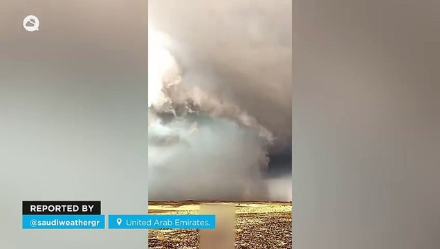 Very violent storms hit several regions of the Arabian Peninsula