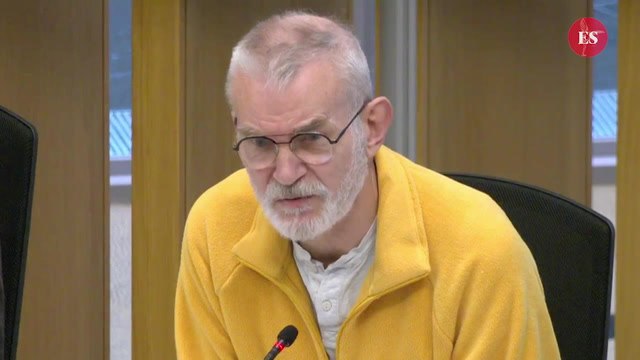 London Tory slates 'disneyfication of history' as he grills TfL boss over London Overground rebrand