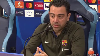 Xavi defiende a De Jong: "Se explican mentiras"