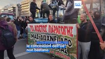 Grecia, protesta degli agricoltori ad Atene: almeno duecento trattori