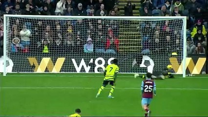 Football Highlights from Arsenal v Burnley 5-0