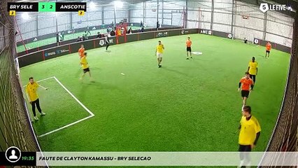 Faute de Clayton Kamassu - Bry Selecao