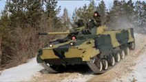 ビデオ：Rostecは2024年にロシア軍に初のBMP-3バッチを納入