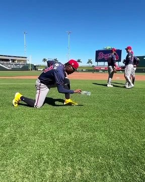 El video perfecto de Ronald Acuña en el Spring Trainning no exis...