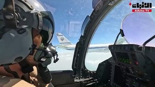 سرب من طائرات القوات الجوية الأميرية القطرية يرافق طائرة صاحب السمو الأمير لدى وصول سموه إلى الأجواء القطرية