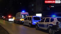 Uşak'ta bir kişi apartmanın önünde ölü bulundu