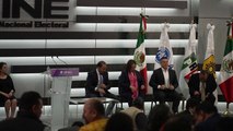 Opositora oficializa candidatura no México e pede que presidente não intervenha nas eleições