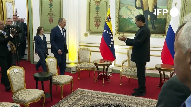Venezuela y Rusia amplían cooperación petrolera y plantean uso de energía nuclear
