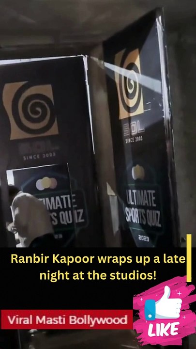 Ranbir Kapoor wraps up a late night at the studios!