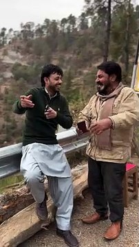 Video: हिमांशी खुराना ने को-एक्टर्स के साथ किया जमकर डांस, बोलीं- 'हर कोई आपको याद करेगा'