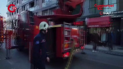 Kadıköy’de otelde yangın paniği!