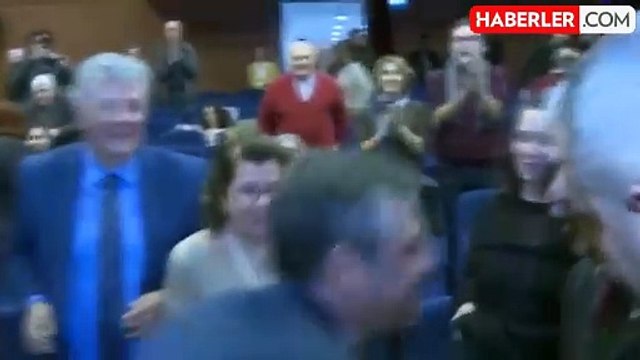 CHP'li 2 belediye başkan adayı seçim yarışından son dakikada çekildi