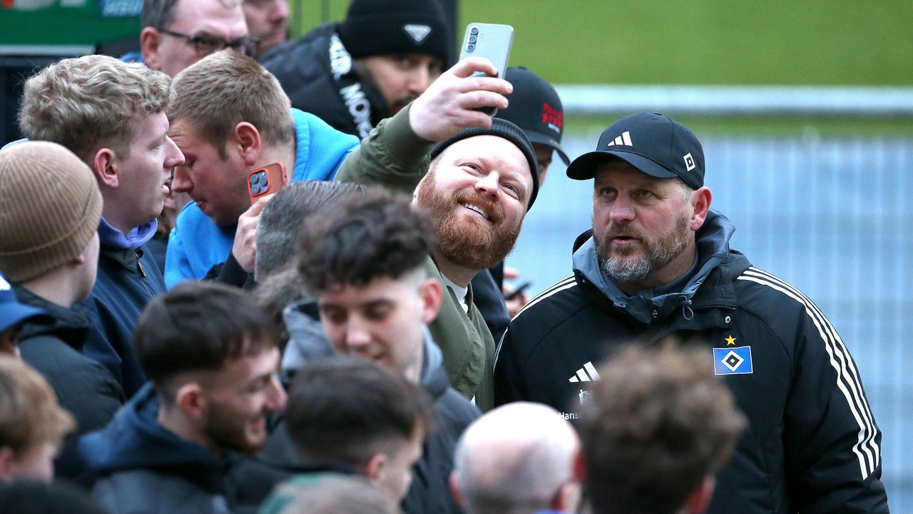 HSV-Fans freuen sich auf Baumgart: 'Man braucht einen, der den Wagen anschiebt'