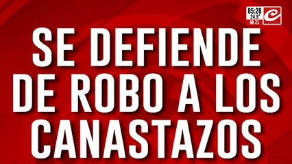 Cajera se defendió de un robo "a los canastazos": los ladrones huyeron