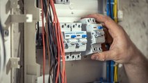 Lightning Surge Protection Devices That Ensure Uninterrupted Manufacturing Processes