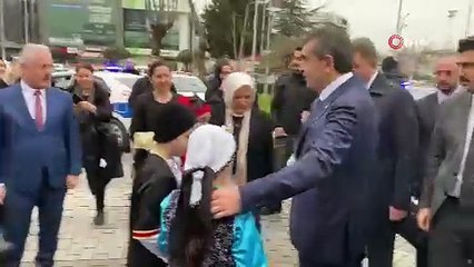 Bakan Yusuf Tekin vatandaşlara seslendi: "Hep beraber taşın altına elimizi koyalım"