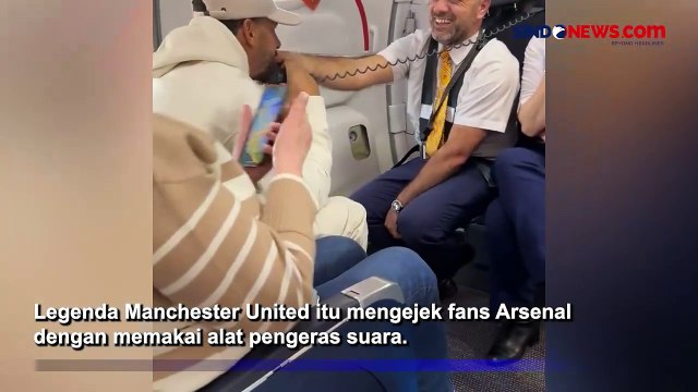 Dinilai Bukayo Saka Belum Level Dunia, Legenda Manchester United Rio Ferdinand Saling Ejek dengan Fans Arsenal di Pesawat