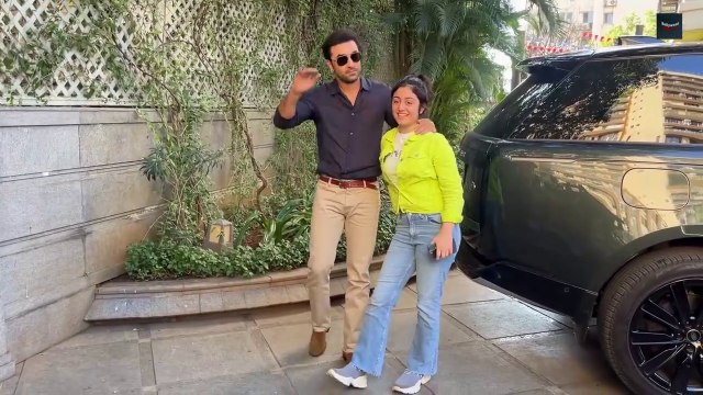 Ranbir Kapoor Arrives With His Bhanji Samara Sahni At Jeh Ali Khan Birthday