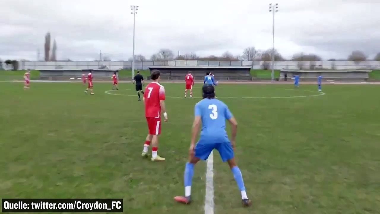 Sunday League: Ex-Profi Hall trifft nach 2,31 Sekunden