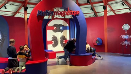 Magnétique : une exposition pour comprendre le phénomène du magnétisme 