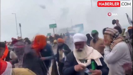 Hindistan'da çiftçilerin protestosuna biber gazlı müdahale