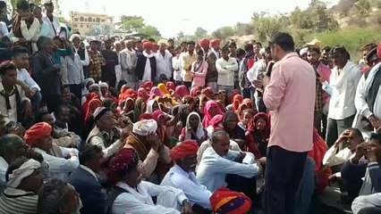 मुख्यमंत्री का घेराव करने जा रहे किसानों को पुलिस ने रोका