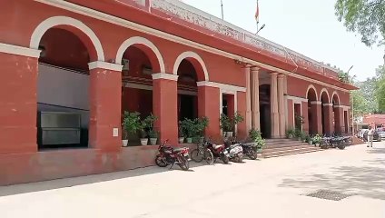 शहर की सफाई व्यवस्था से जुड़े कार्मिकों की अब बायोमेट्रिक मशीन से हाजिरी