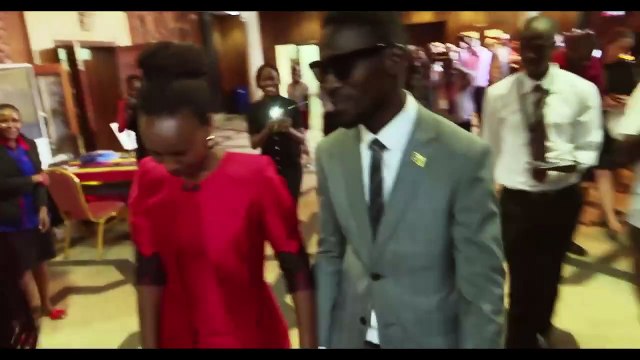 Bobi Wine: El presidente del pueblo (2023) - Trailer