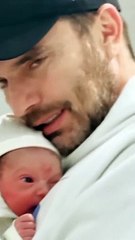 ¡Julián Gil recibe a su hijo Oliver!