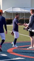 ¡José Altuve llegando al Spring Training!