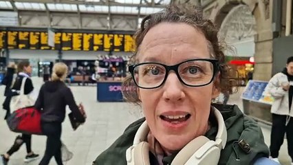 Is Sheffield clean and safe at night?