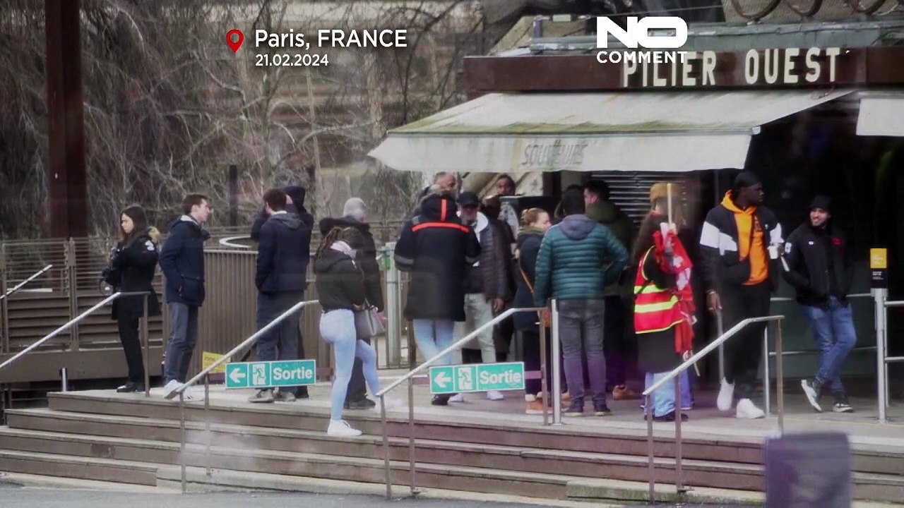 Terceiro dia de greve na Torre Eiffel
