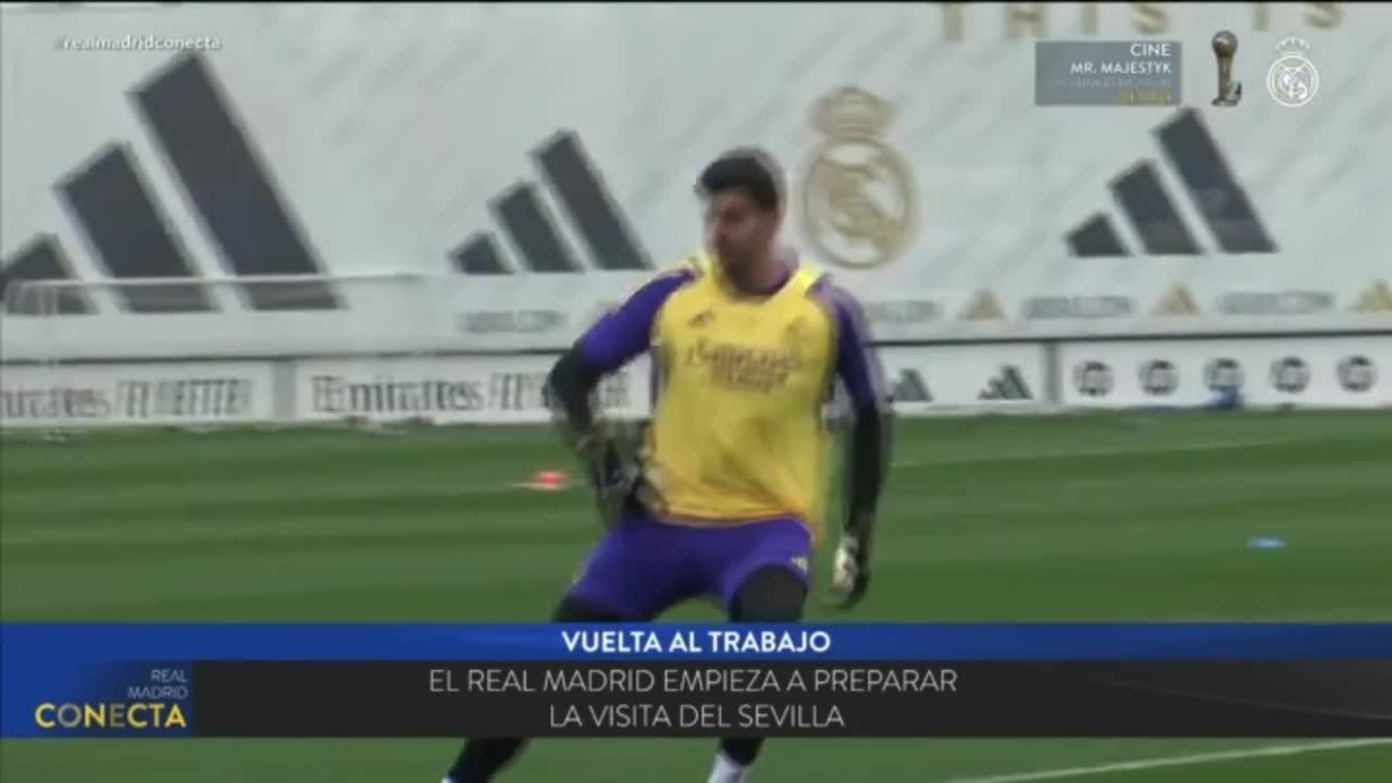 Courtois, la gran sorpresa del entrenamiento del Real Madrid