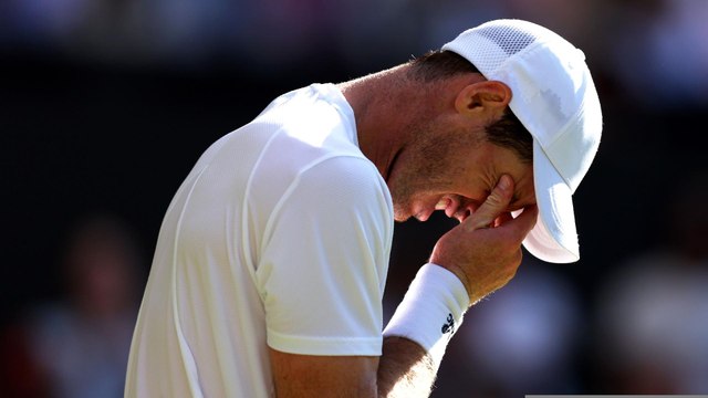 Murray dumped out of Qatar Open by 18-year-old