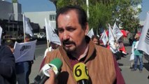 Trabajadores protestan frente a tribunal; exigen celeridad en reconocimiento de sindicatos