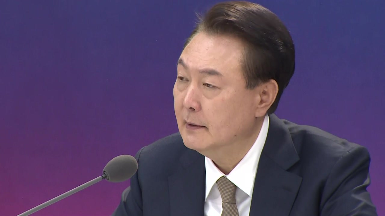 尹 "원전 재도약 원년으로...원전 일감 3.3조 원 지원" / YTN