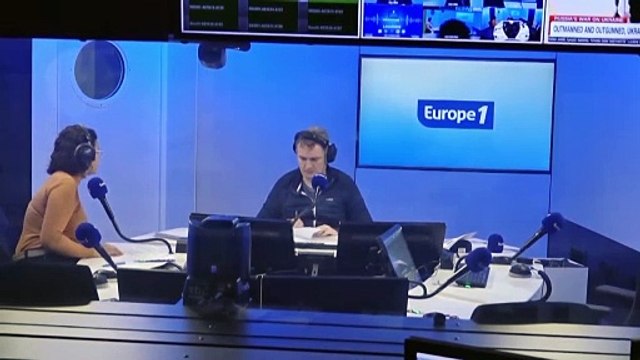 Ukraine : à Kiev, des femmes réclament la démobilisation de leur mari, au front depuis le début de la guerre