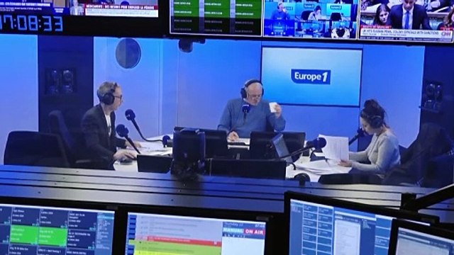 «Ça fait huit ans qu'on échange régulièrement pour prier» : l'aumônier Joël Thibault, la bonne étoile d'Oliver Giroud