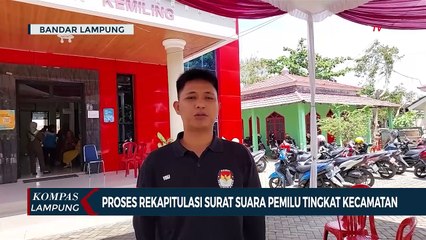 Proses Rekapitulasi Surat Suara Pemilu Tingkat Kecamatan