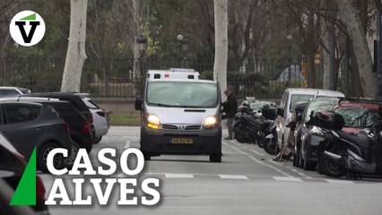 Dani Alves llega al Palau de Justicia