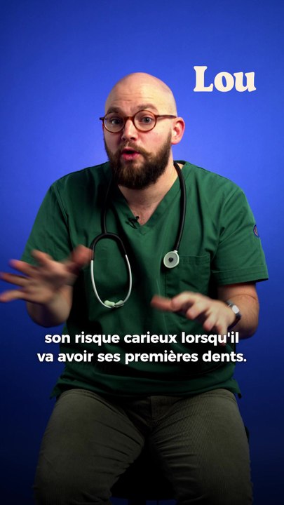 « Chez les bébés, le bain, c’est plutôt tous les 2 à 3 jours ». Jules Fougère est pédiatre. Pour Lou, Ped.Urg est venu répondre aux questions fréquentes que se posent les parents sur leurs enfants.  