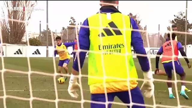 Arda Güler'den çok güzel bir gol daha