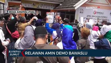 Puluhan Orang Gelar Unjuk Rasa di Bawaslu Sumatera Utara